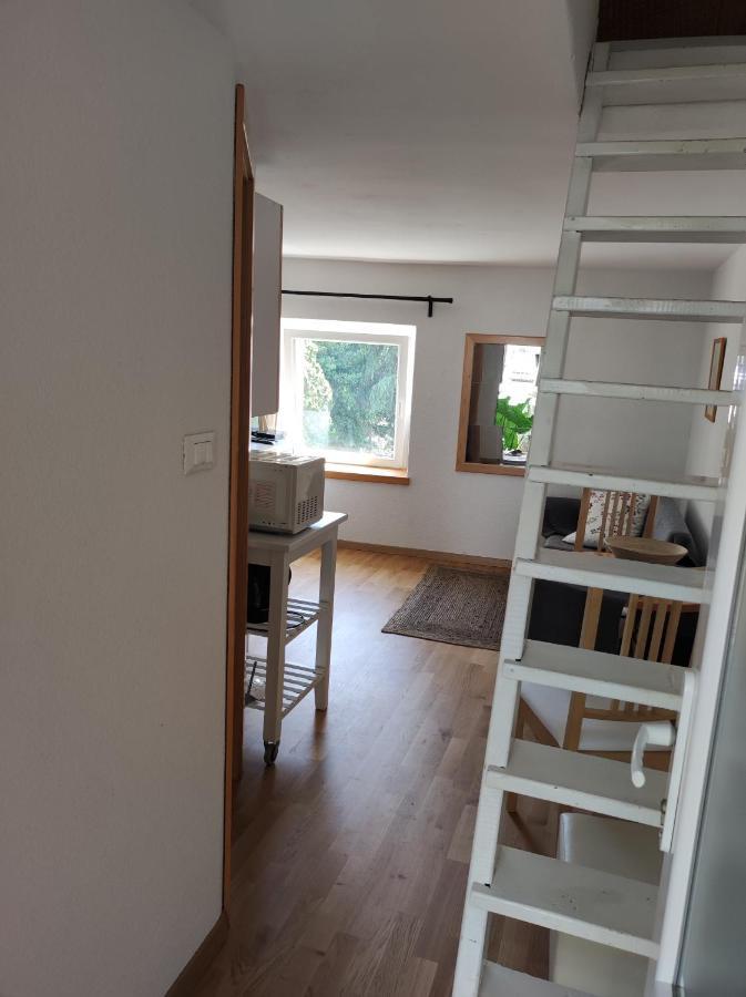 Sweet House And Apartment Ровінь Екстер'єр фото